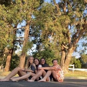 Meet your Posher, Heidi